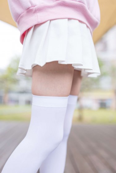 人人视频跟人人影视那个是真的