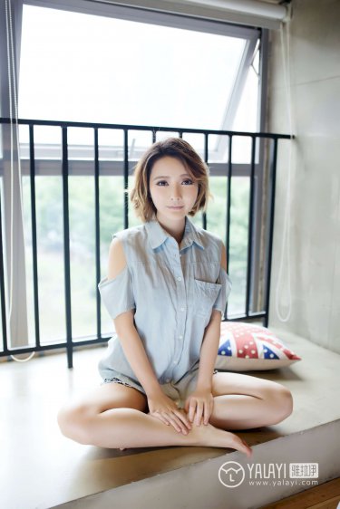 男女强吻摸下面揉
